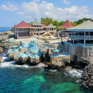 Kaiser's 4*, Negril Jamaica